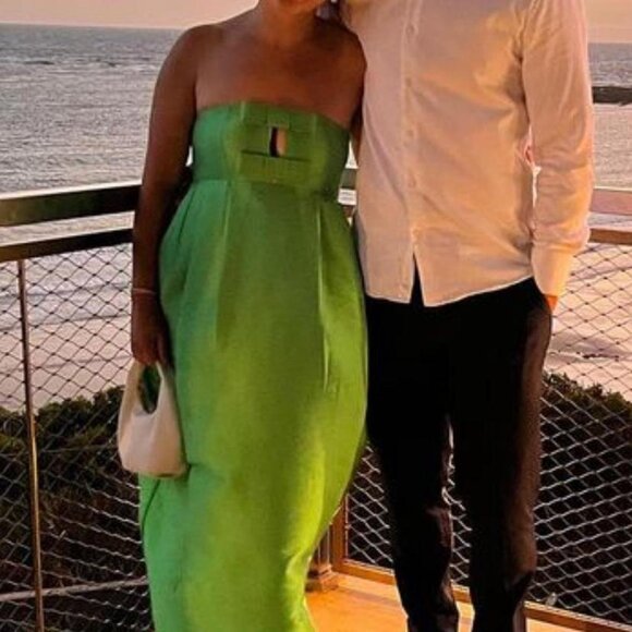 ISO - NEED THIS DRESS- OROTON BOW DETAIL GOWN GARDEN - Picture 5 of 6